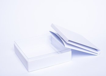 Kwadratowy Trifold w pudełku 15,2 biały GoatBox