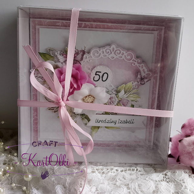 Pudełko na kartkę białe wysokie  z przezroczystym wieczkiem 16cm GoatBox