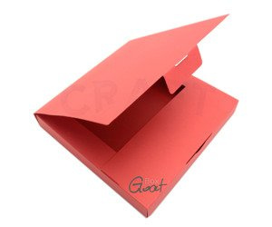 Pudełko na kartkę koperta 3D czerwone mat. 14x14x1,7cm GoatBox