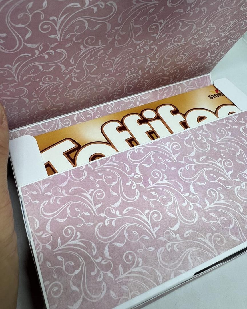 Czekoladownik na małe Toffifee - biały