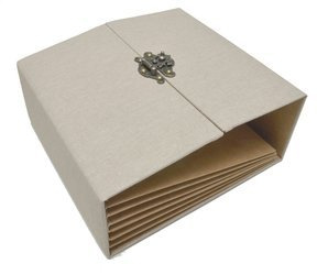 Album BAZYLiszek z zapięciem kraftowy kwadratowy 6 kart